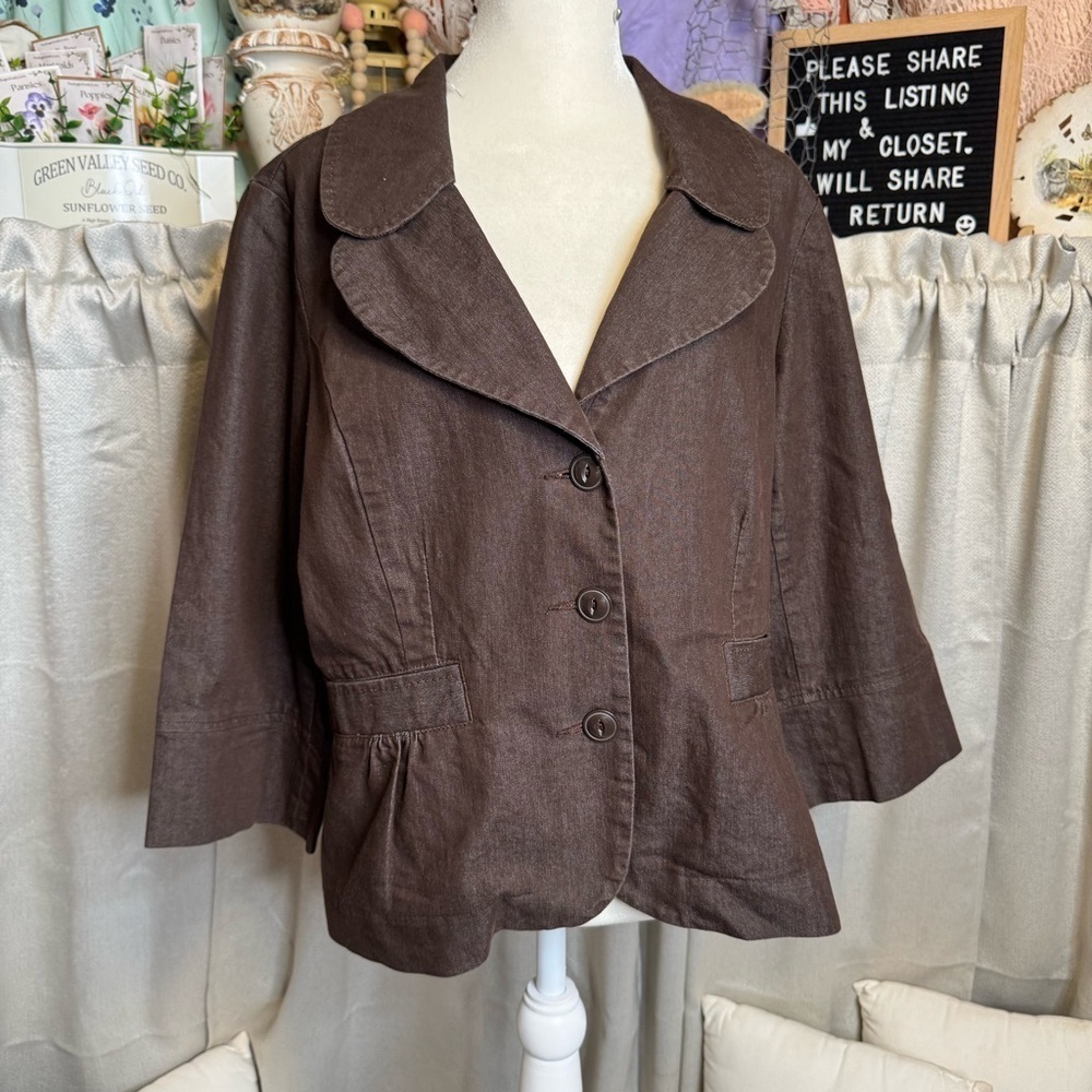 Cato Brown Blazer with Cropped Length and Notched Lapel - Picture 2 of 13